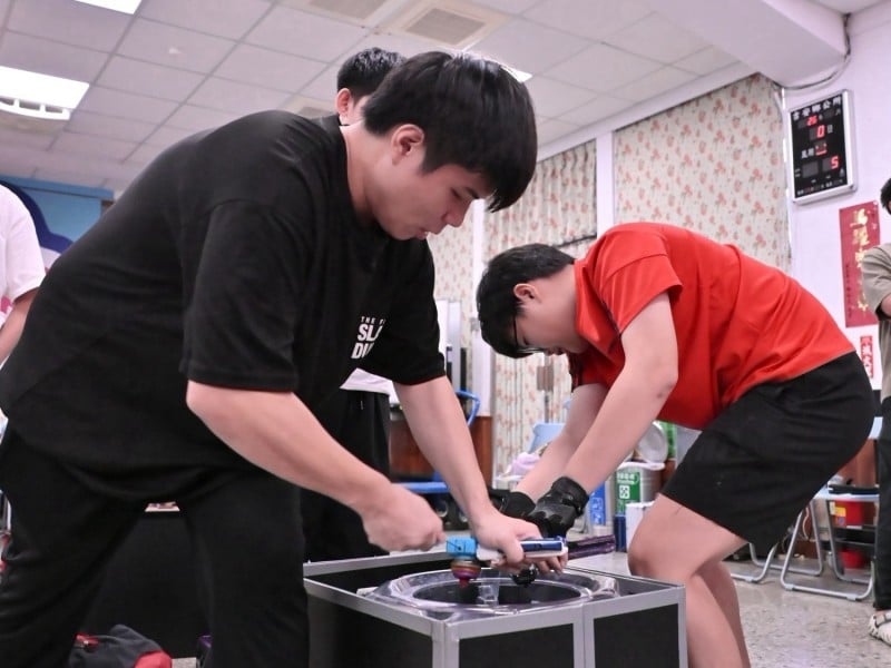 民間X鄉公所X青年會　「霖仔X陀螺－名人杯榮耀賽」熱血競技 游淑貞：未來將持續推動　健康休閒親子運動